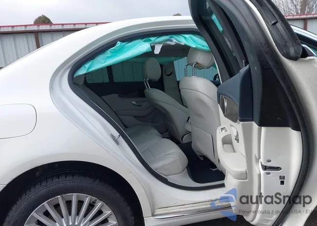 55SWF4KBXHU181666: 44243577