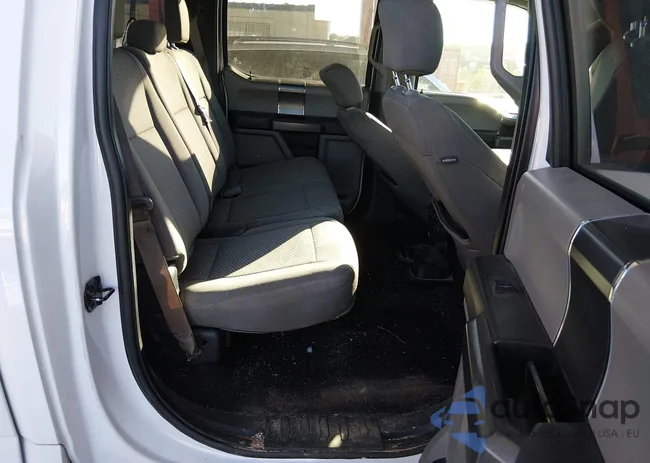 1FTFW1E51JFB73690: 44243638