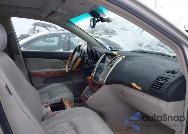 2T2HA31UX5C084646: 44243668