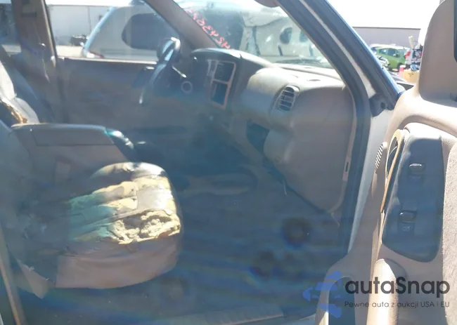 1B4HS28Z9XF577822: 44243673