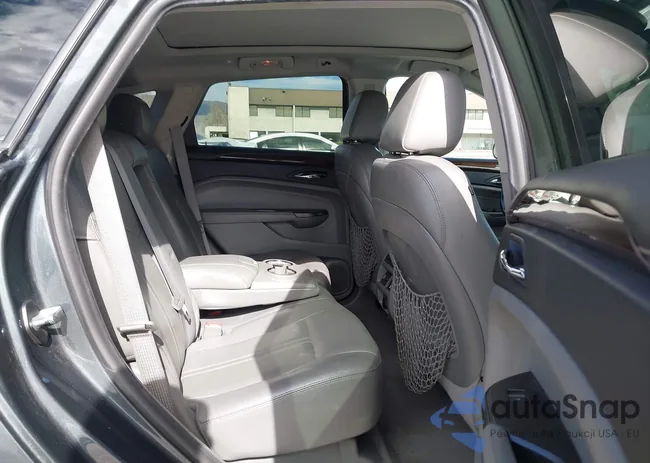 3GYFNAE34CS619390: 44243676