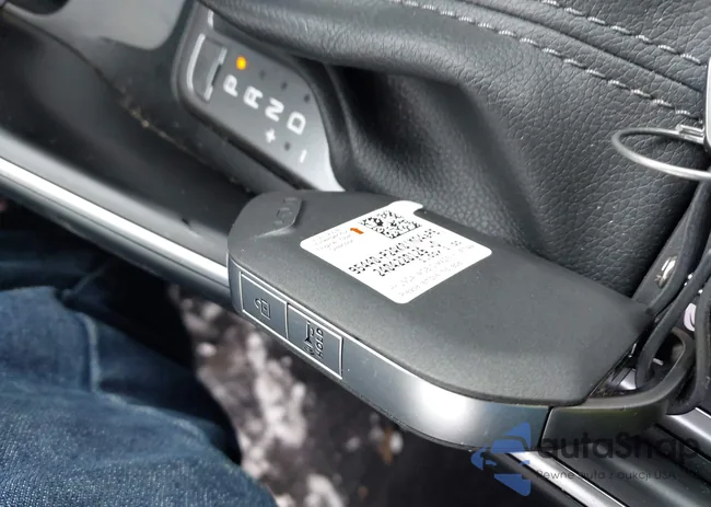 5XYRLDJC8SG315270: 44243710