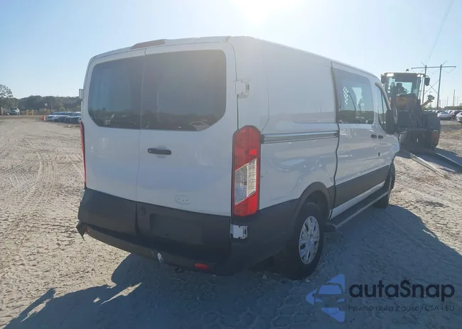 1FTYR1YM2KKB34389: 44243737