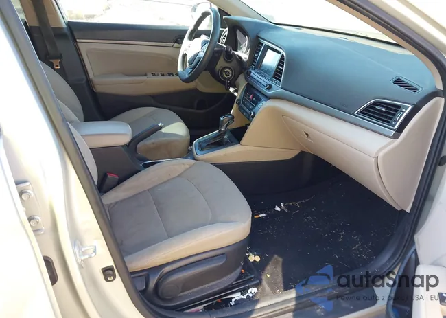 KMHD84LF6HU398039: 44243757