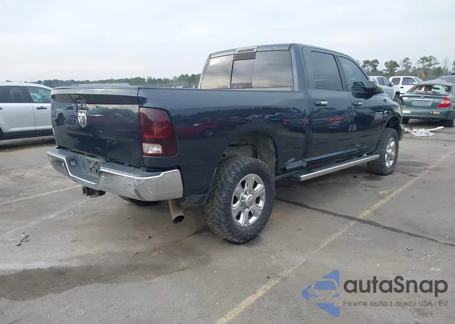 3C6UR5DL6EG202327: 44243785