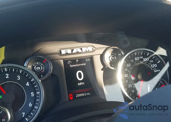 3C6UR5DJXRG373201: 44243822