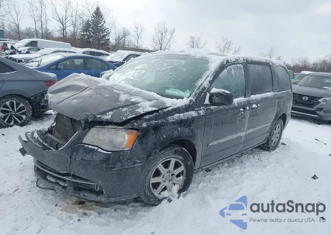 2C4RC1BG7CR282498: 44243826