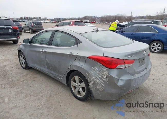 KMHDH4AE6DU888677: 44243833