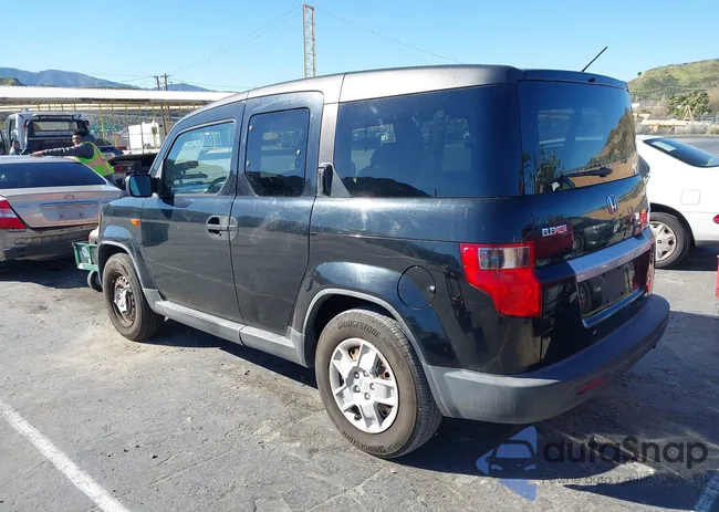 5J6YH1H30AL001868: 44243836