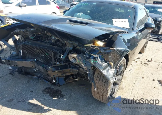 2C3CDZAG4JH322496: 44243035