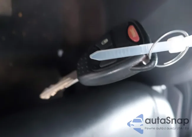 1C4NJRCB7ED678412: 44243041