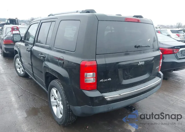 1C4NJRCB7ED678412: 44243041