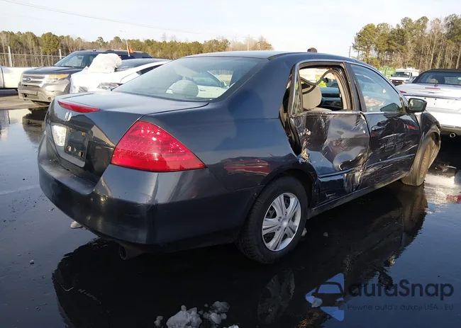 1HGCM56476A172653: 44243048