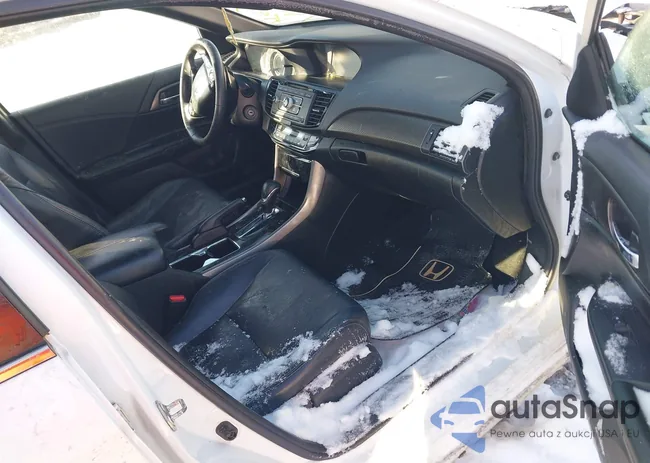 1HGCR2F53GA015695: 44243091