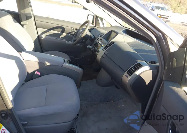 JTDKB20U183394992: 44243111