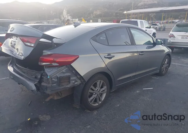 5NPD84LFXJH305916: 44243120