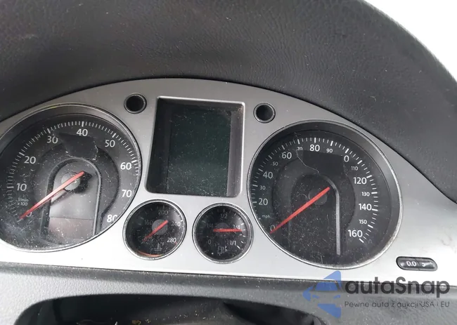 WVWAK73C68P128663: 44243148