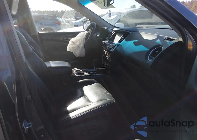 5N1AR2MM4FC601885: 44243229