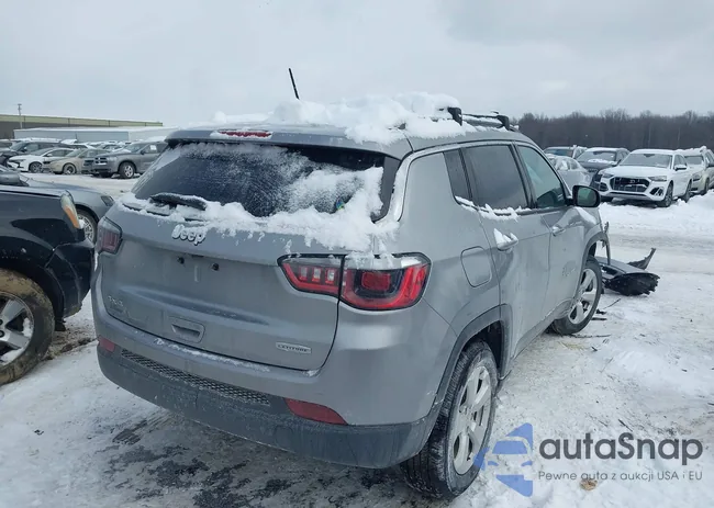 3C4NJDBBXKT641204: 44244275