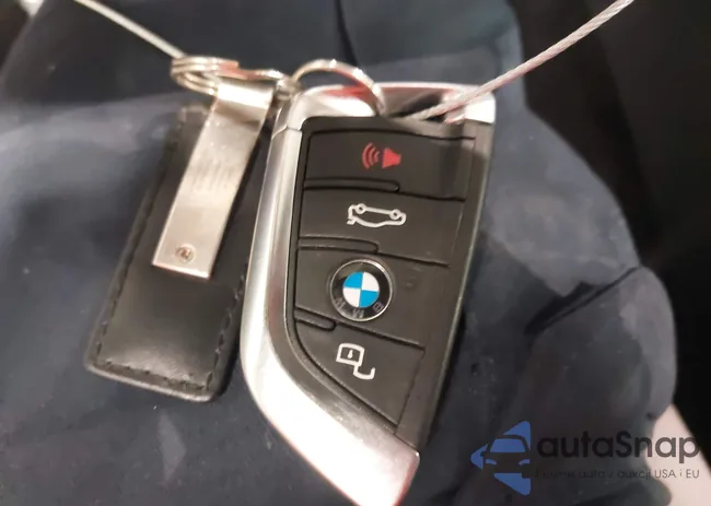 WBS43AZ02PCL86777: 44244288