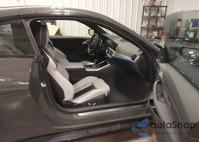 WBS43AZ02PCL86777: 44244288