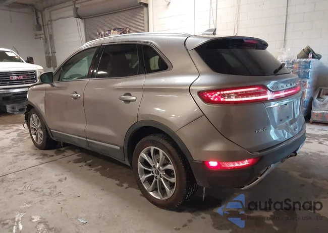 5LMCJ2C9XKUL06899: 44244295