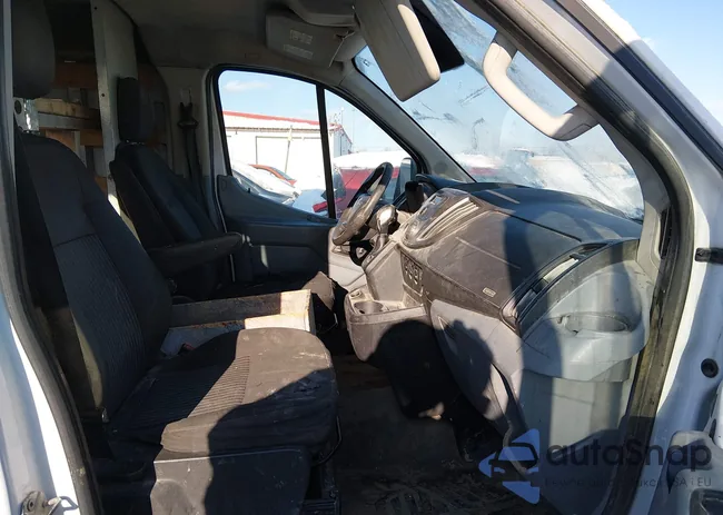 1FTYR1ZM6HKA63995: 44244362