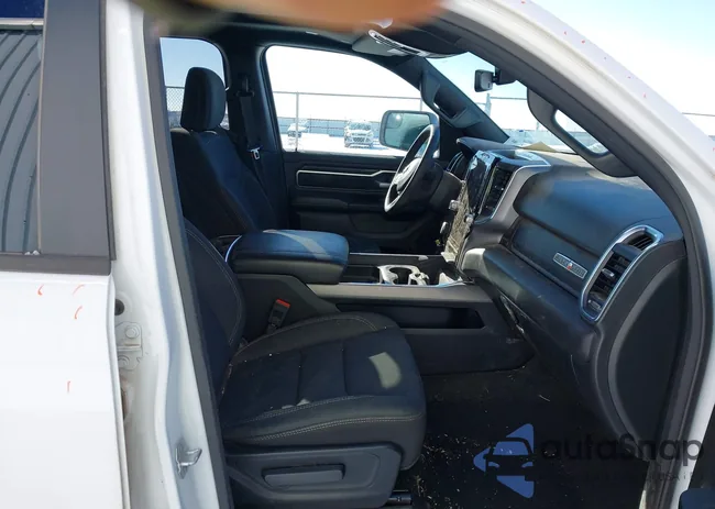 1C6SRFFP8SN535709: 44244489