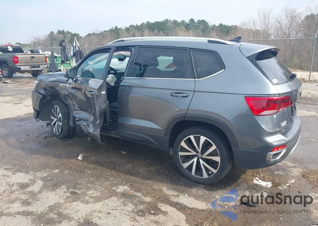 3VVSX7B21RM007904: 44244500