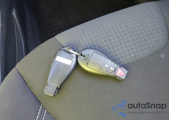 1C4PJLCB7GW307280: 44244513