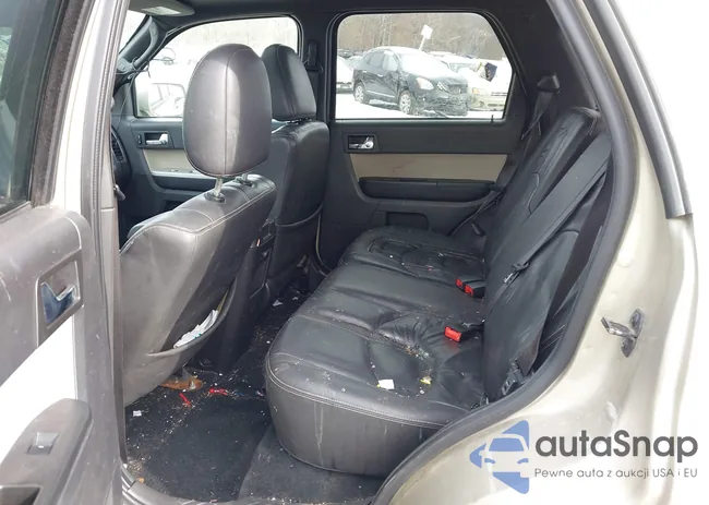 4M2CN9HG0AKJ17615: 44244553