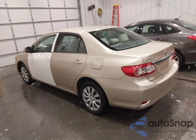 5YFBU4EE5DP213773: 44244579