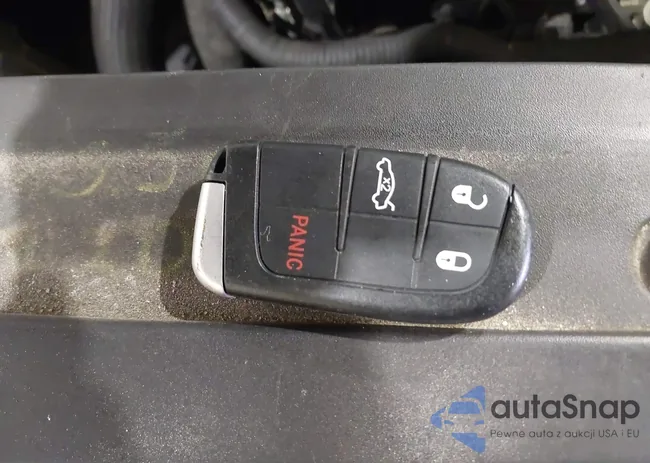 1C3CCCFBXGN194181: 44244581