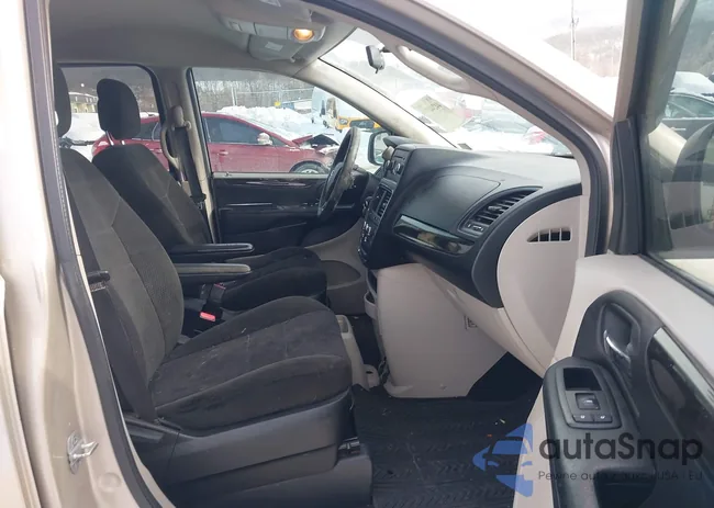 2C4RDGCGXDR528590: 44244584