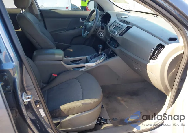 KNDPB3AC7G7855394: 44244732