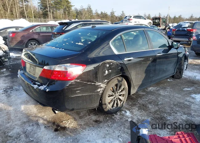 1HGCR2F81DA157422: 44244778