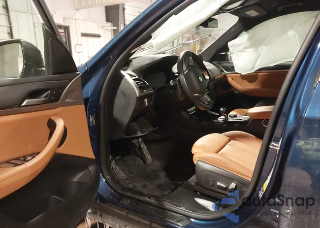 5UX53DP09P9T13630: 44244804