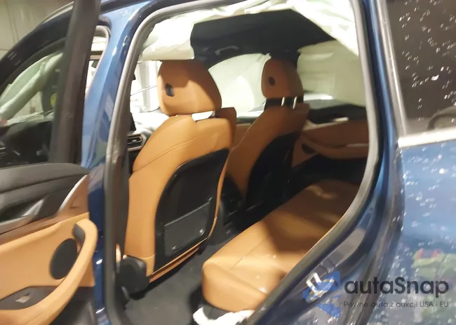 5UX53DP09P9T13630: 44244804