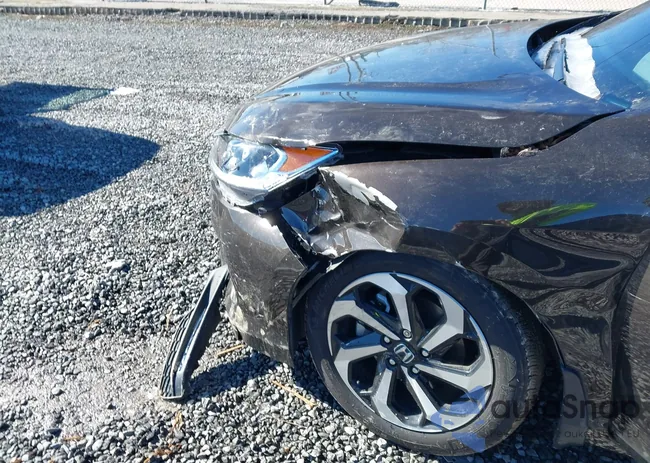 1HGCR2F94GA169657: 44244827