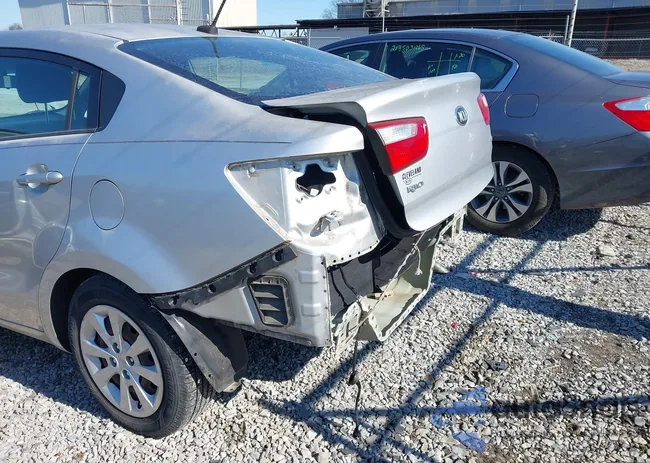 KNADM4A34F6468077: 44243860