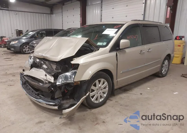 2C4RC1BG4GR128157: 44243871