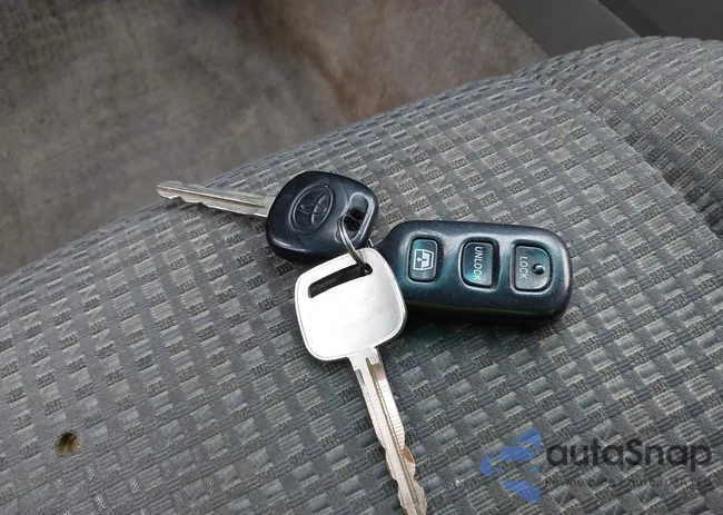 JTEZT14R330006727: 44243877