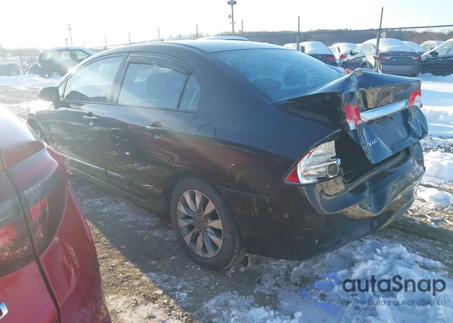 2HGFA16879H308402: 44243879