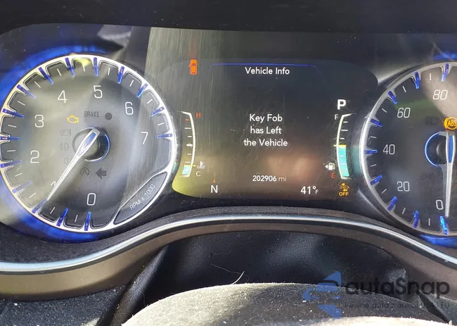 2C4RC1EG8HR538179: 44243882