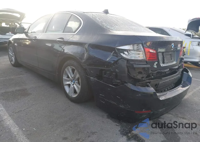 WBAXG5C54DDY33648: 44243901