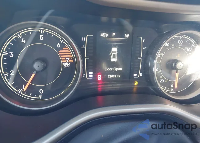 1C4PJLCB4JD596749: 44243934