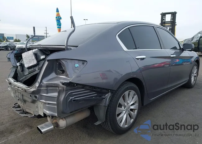 1HGCR2F76EA268198: 44243947