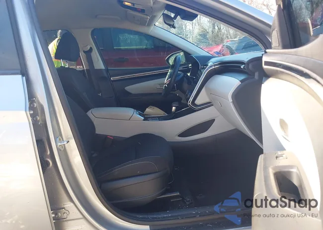 5NMJBCAE6PH217041: 44244003