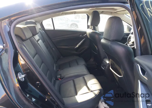 JM1GJ1V55G1401120: 44244027