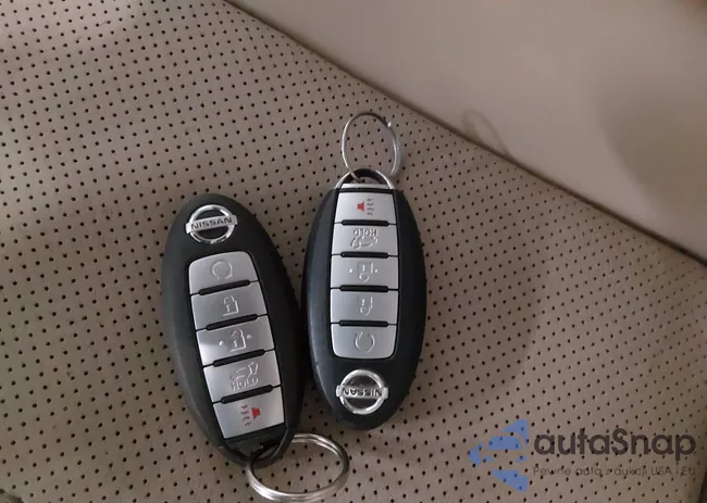 5N1DR2MM7HC651146: 44244043